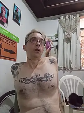 dinho carioca online show from February 2, 1:54 pm