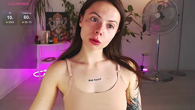 ChloeSummers online show from October 14, 6:52 pm