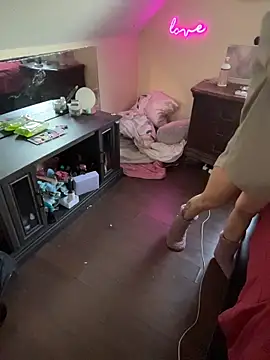 d3luluxx online show from November 30, 4:11 pm