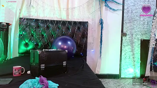 Snapshot of _SARAI_DUPONT chatting on January 28, 10:12 pm SARAI DUPONT online show from January 28, 10:12 pm