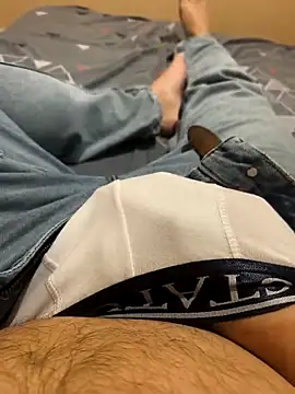 Snapshot of Normalludo0202 chatting on October 15, 3:23 pm Normalludo0202 online show from October 15, 3:23 pm