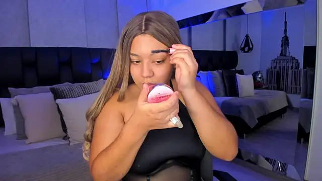 Snapshot of SadieFoster chatting on September 21, 1:57 pm SadieFoster online show from September 21, 1:57 pm