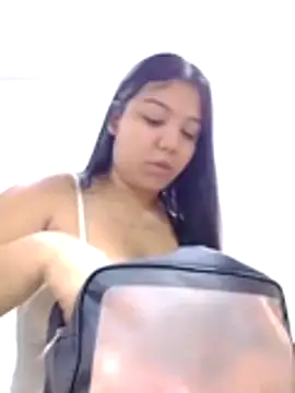 Snapshot of SadieFoster chatting on October 22, 11:32 am SadieFoster online show from October 22, 11:32 am