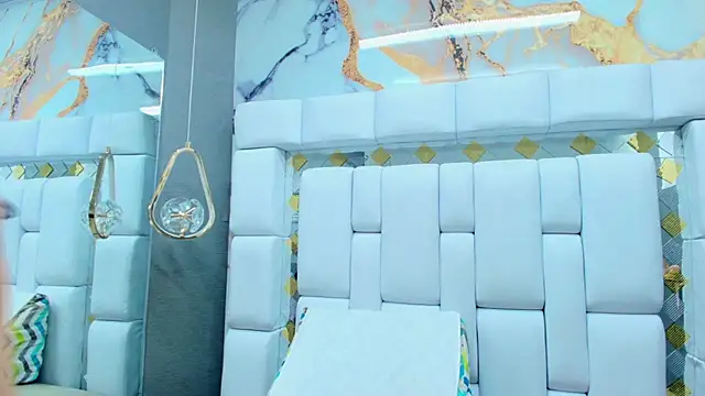 Snapshot of Lily__Rouse__ chatting on October 11, 2:59 pm Lily Rouse online show from October 11, 2:59 pm