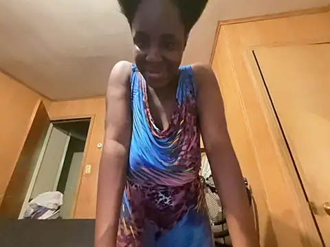 saltlightEmber online show from November 6, 12:11 am