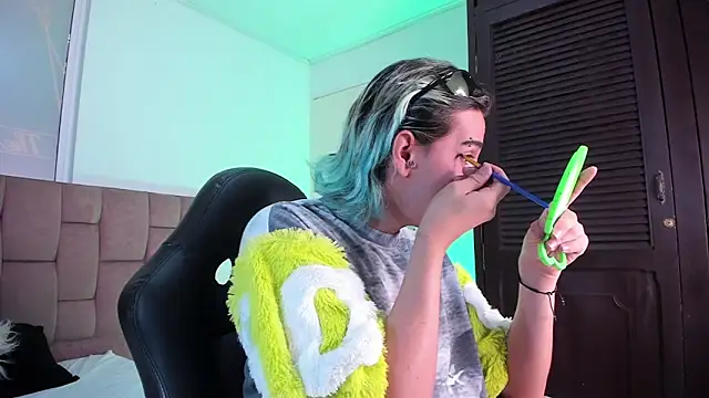 AngelFlexxx online show from April 24, 8:22 pm