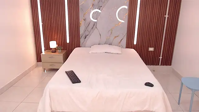 shena nomy1 online show from October 16, 7:59 pm