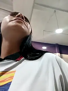 Zulema R1 online show from April 6, 10:33 pm