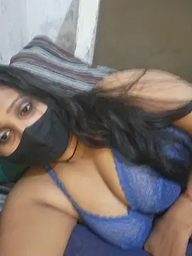 Minu love online show from March 14, 6:35 pm