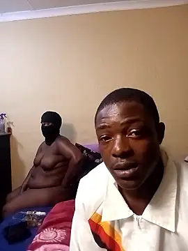 Snapshot of mojeemore chatting on January 7, 6:21 pm mojeemore online show from January 7, 6:21 pm