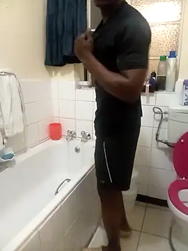 Snapshot of mojeemore chatting on January 16, 9:08 pm mojeemore online show from January 16, 9:08 pm