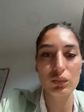 Snapshot of Scarlett_12 chatting on March 20, 1:49 pm Scarlett 12 online show from March 20, 1:49 pm