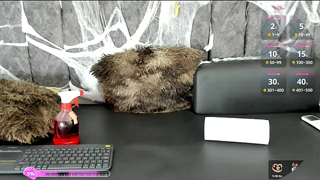 Rowan Mills online show from October 12, 8:41 pm