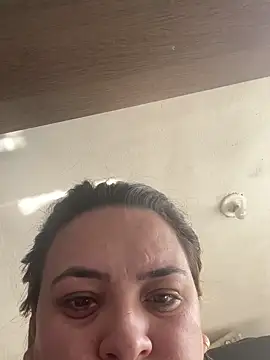 bruna438 online show from November 15, 11:29 am