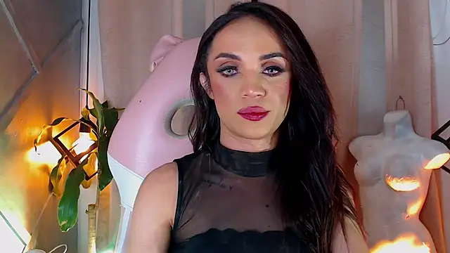 Cristal Gem1 online show from May 5, 12:07 am