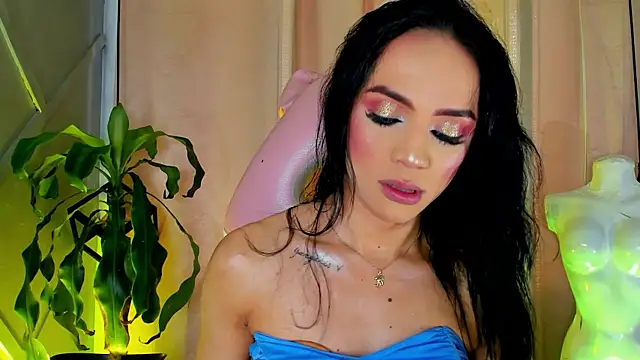Cristal Gem1 online show from June 30, 7:59 pm