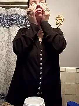 Snapshot of tightpussy_69@xh chatting on March 6, 5:37 am tightpussy 69xh online show from March 6, 5:37 am