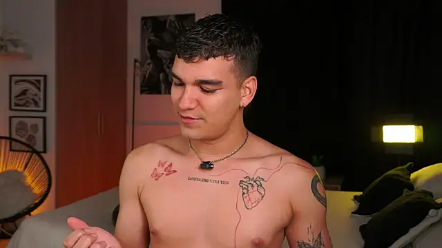 EROS AND ALAN online show from May 13, 3:26 am