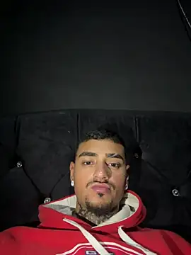 Snapshot of Macky_Hot chatting on February 16, 2:51 am Macky Hot online show from February 16, 2:51 am