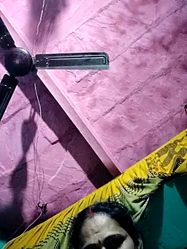 Snapshot of Pooja750 chatting on December 2, 12:38 am Pooja750 online show from December 2, 12:38 am