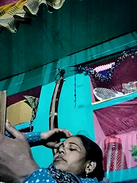 Snapshot of Pooja750 chatting on December 20, 3:52 pm Pooja750 online show from December 20, 3:52 pm