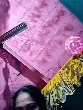 Snapshot of Pooja750 chatting on January 16, 7:18 pm Pooja750 online show from January 16, 7:18 pm