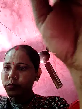 Snapshot of Pooja750 chatting on February 9, 5:44 am Pooja750 online show from February 9, 5:44 am