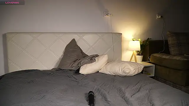 KaeliaScorch online show from March 23, 12:20 pm