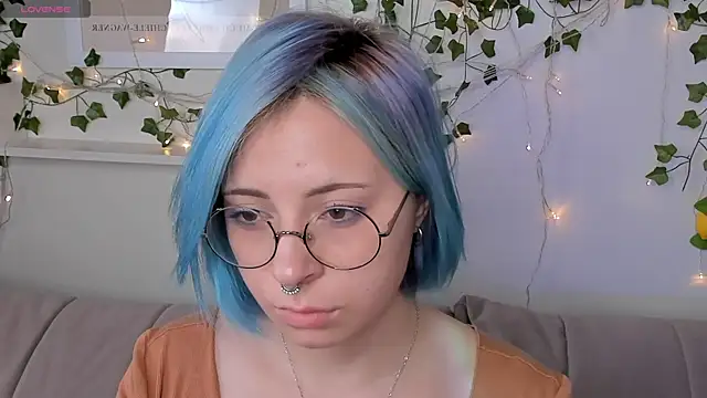 Penny Stanley online show from September 19, 2:35 am