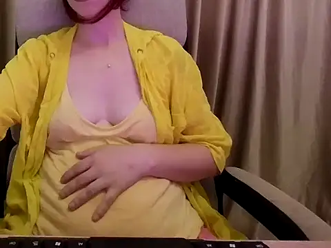 Snapshot of Hot_Bruny chatting on July 1, 2:29 pm Hot Bruny online show from July 1, 2:29 pm