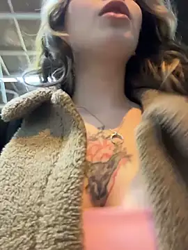 Mimiumuy online show from December 19, 5:20 pm