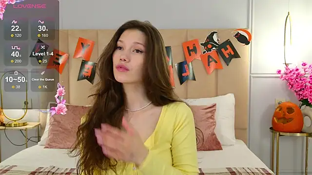 MaryNixon  online show from October 28, 5:11 am