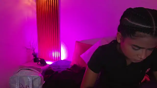 zoe evans5 online show from October 30, 11:55 am