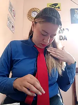 Hannah-colx online show from April 3, 4:16 pm