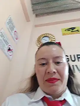 Hannah-colx online show from May 16, 3:22 pm