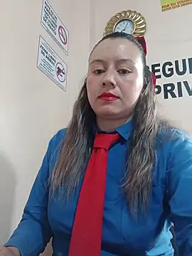Hannah-colx online show from May 19, 1:06 pm