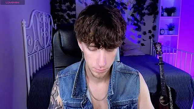 mark caron online show from October 3, 8:28 pm