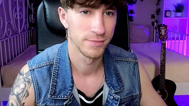 mark caron online show from October 18, 8:53 pm