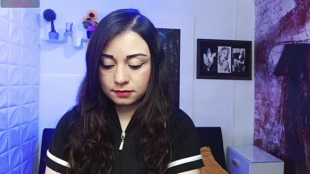 Eva Roussell online show from October 7, 2:25 pm