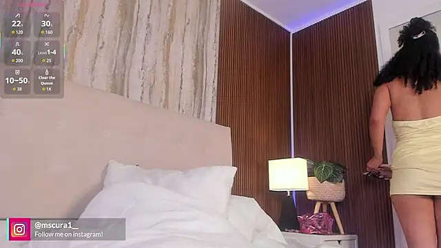 Snapshot of miss_curazao chatting on April 2, 1:58 am miss curazao online show from April 2, 1:58 am