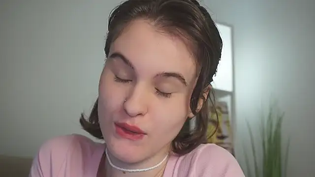 Iris pure online show from September 21, 6:20 pm