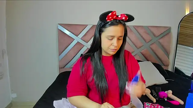 Snapshot of _adahara_queen chatting on October 26, 4:40 am  adahara queen online show from October 26, 4:40 am