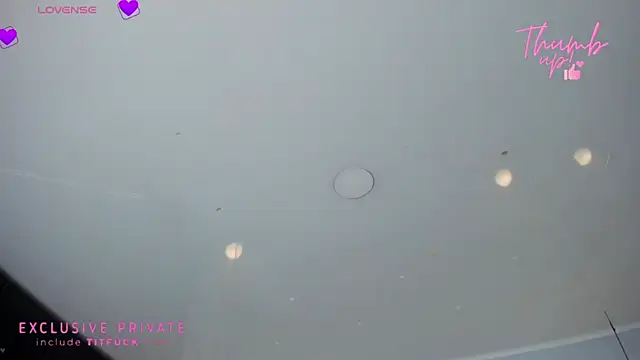 Snapshot of violeta_olsen chatting on June 16, 7:16 pm violeta olsen online show from June 16, 7:16 pm