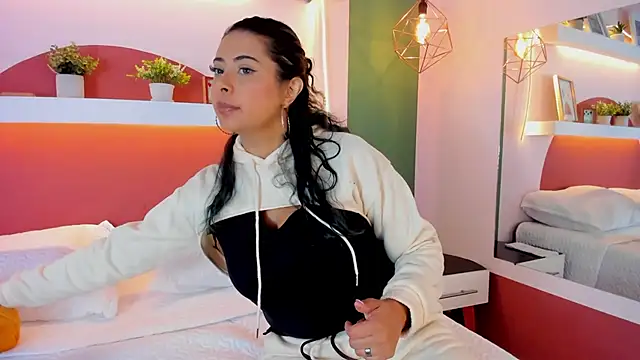 Snapshot of ValeryBoobs1 chatting on October 17, 12:41 pm ValeryBoobs1 online show from October 17, 12:41 pm