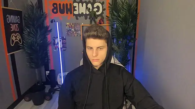 Snapshot of JackWolw chatting on September 30, 9:58 am JackWolw online show from September 30, 9:58 am