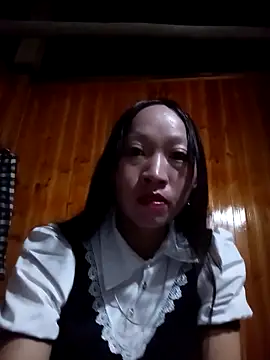 Snapshot of tcm-cute chatting on April 25, 8:17 pm tcm-cute online show from April 25, 8:17 pm
