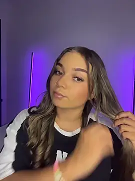 AnnyLopezzz  online show from October 24, 4:53 am