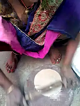 parmila203 online show from March 21, 2:05 am