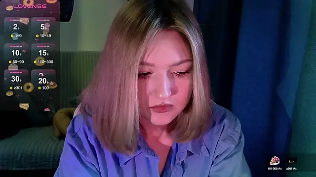 cute1stranger online show from October 9, 9:29 am