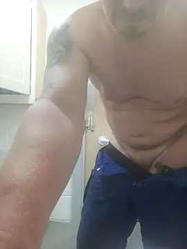 Snapshot of phil4fun4 chatting on November 5, 2:39 pm phil4fun4 online show from November 5, 2:39 pm